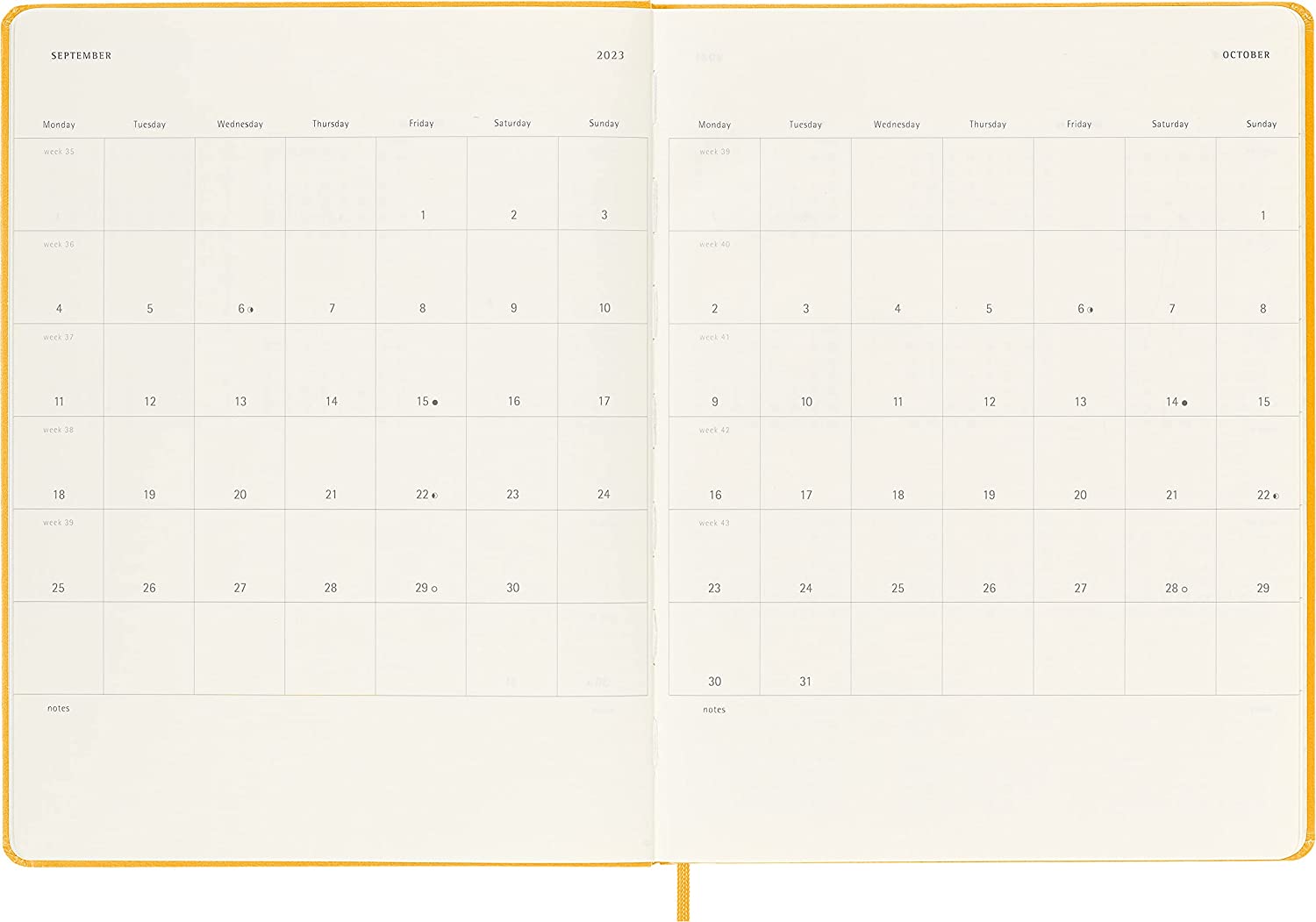 Moleskine 2023 Weekly Notebook Diary/ Planner, Extra Large, Hardcover