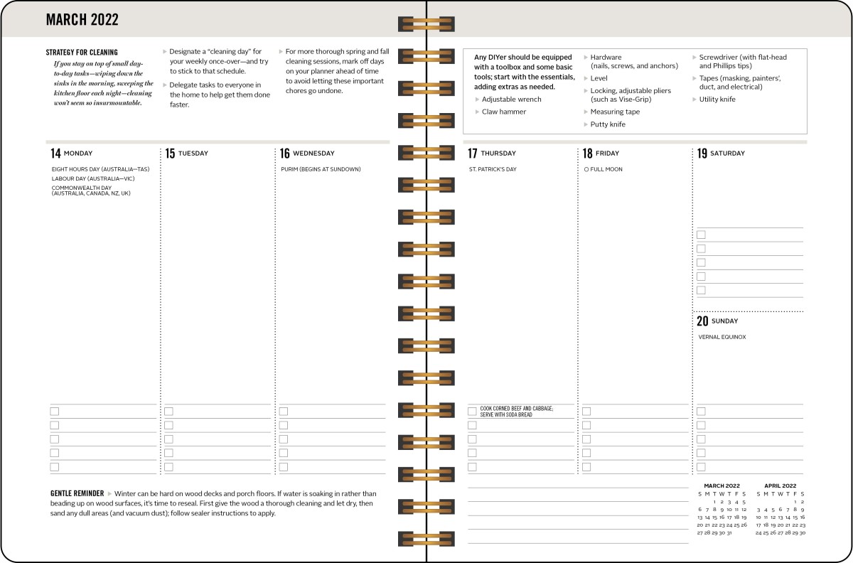 Martha Stewart's Organizing 2022 Monthly/Weekly Planner Calendar by
