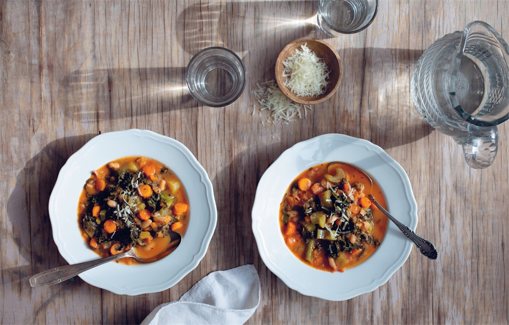 A House Party in Tuscany, Recipes, Stories and Art from Arniano by