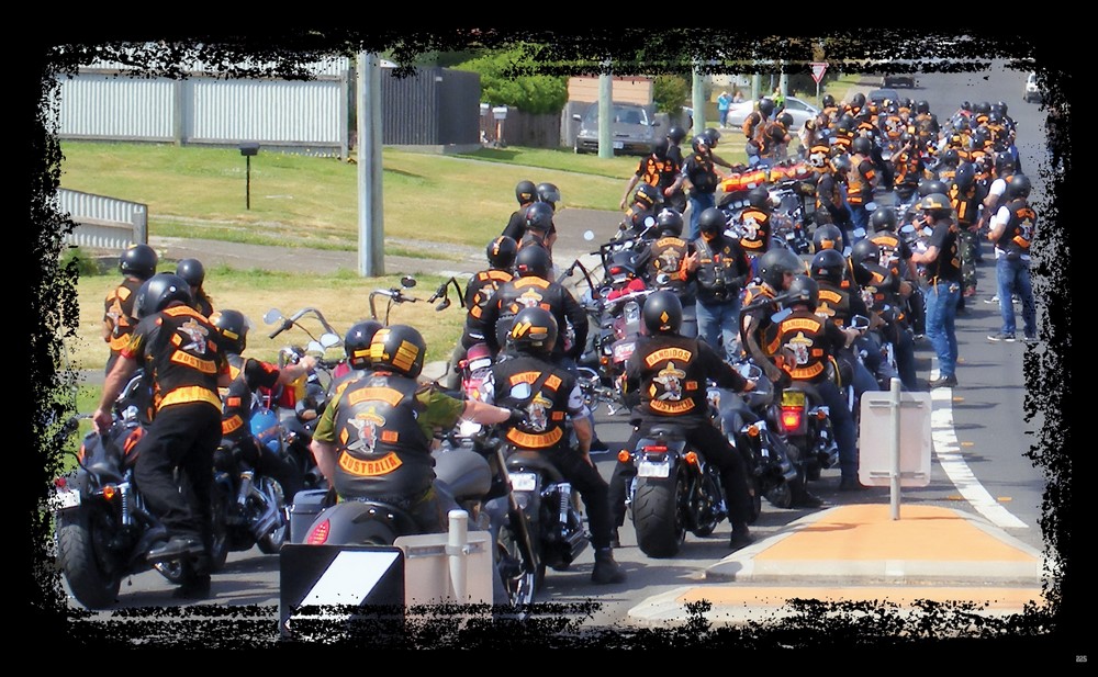 Bandidos by Tony Vartiainen | Past, Present and Future